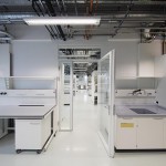 58 – 1L0A0026 Laboratorium Universiteit Leiden – Michael van Oosten